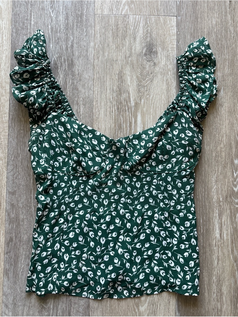 Reformation Lisbon Ruffle Shoulder Top In Suzanna Size 12
